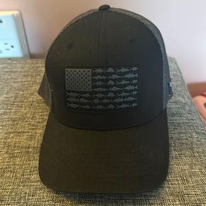 Columbia Performance Fishing Gear mesh fitted hat